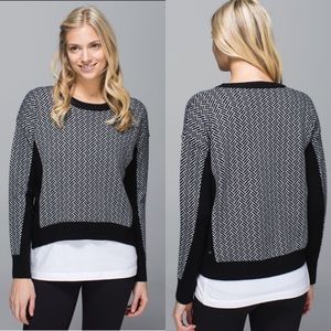 lululemon | Yogi Crew Sweater Black / White
